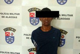 Menor é apreendido com 300g de maconha dentro de van