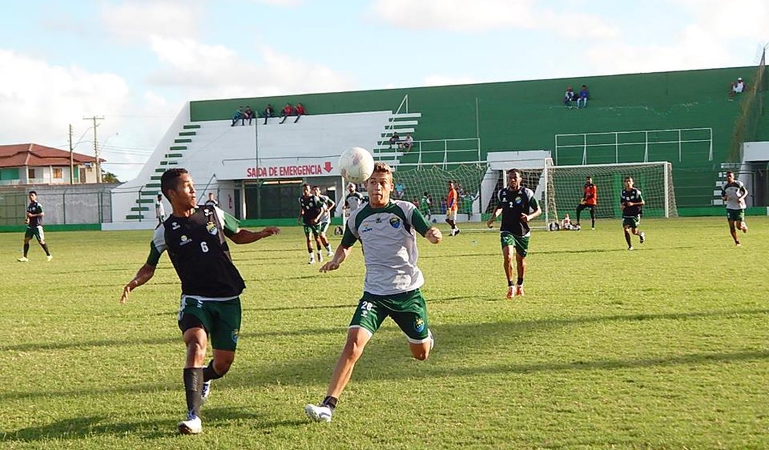 Jaelson Marcelino divulgou após o recreativo os relacionados para enfrentar o Sousa