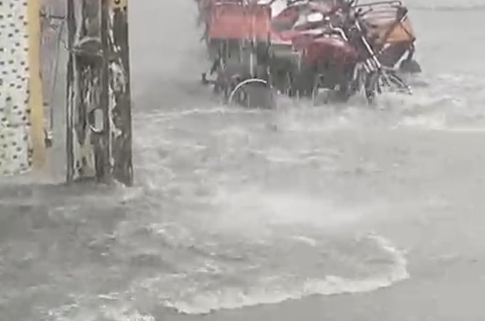 Fortes chuvas causam alagamentos em Girau do Ponciano na Quarta-feira de Cinzas