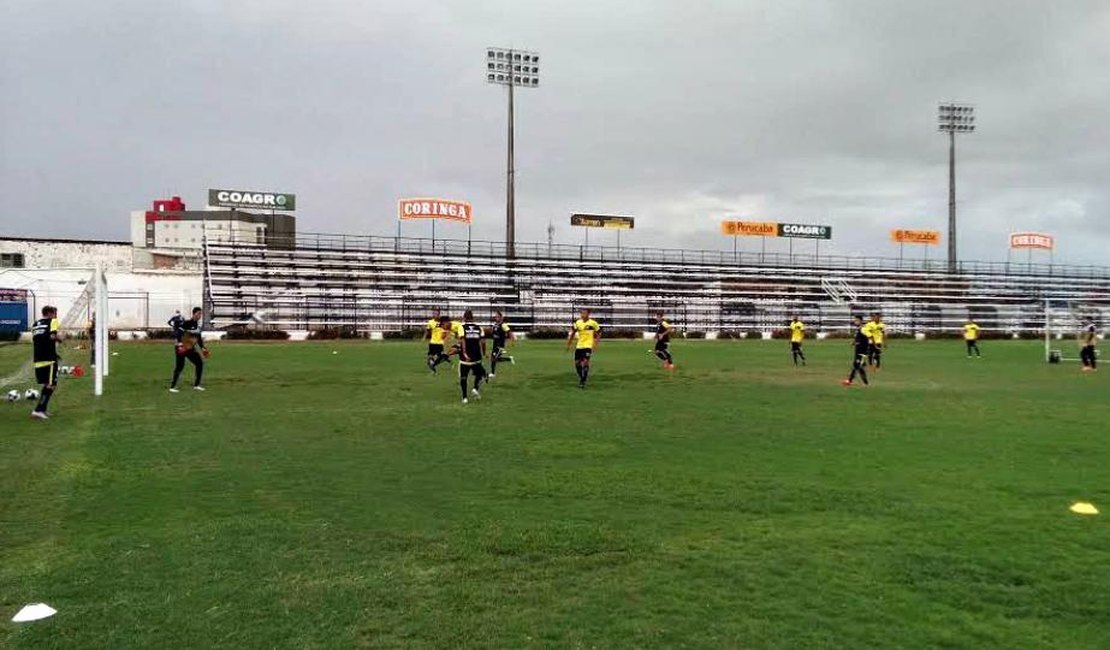 Jogadores alvinegros se reapresentam nesta quinta para os treinos do Hexagonal