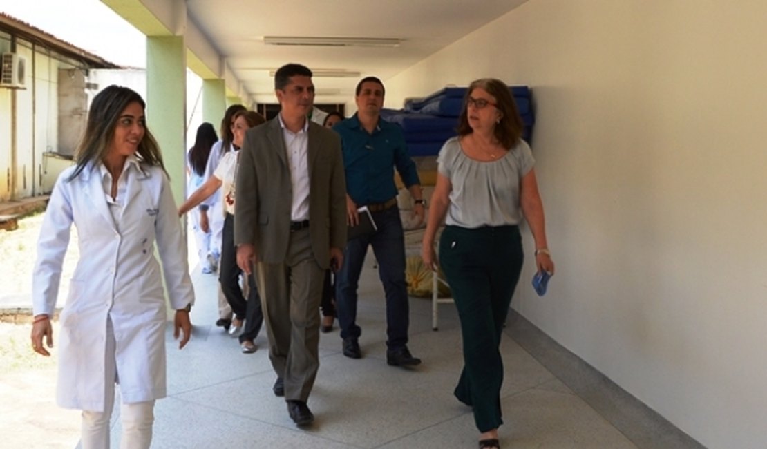 Secretária de Estado da Saúde anuncia ampliação de tomografias em Arapiraca