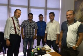 Sindpol solicita a retirada de materiais de apreensão das delegacias ao Corregedor de Justiça