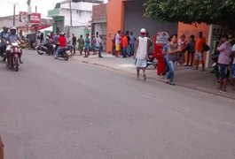 Jovem tenta matar ex-patrão e é detido por populares, em Arapiraca