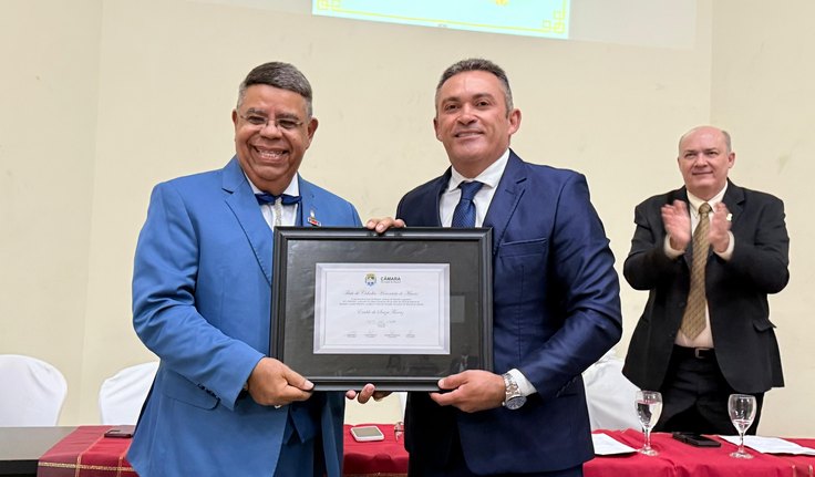Câmara entrega Título de Cidadão Honorário ao professor universitário Eraldo de Souza Ferraz