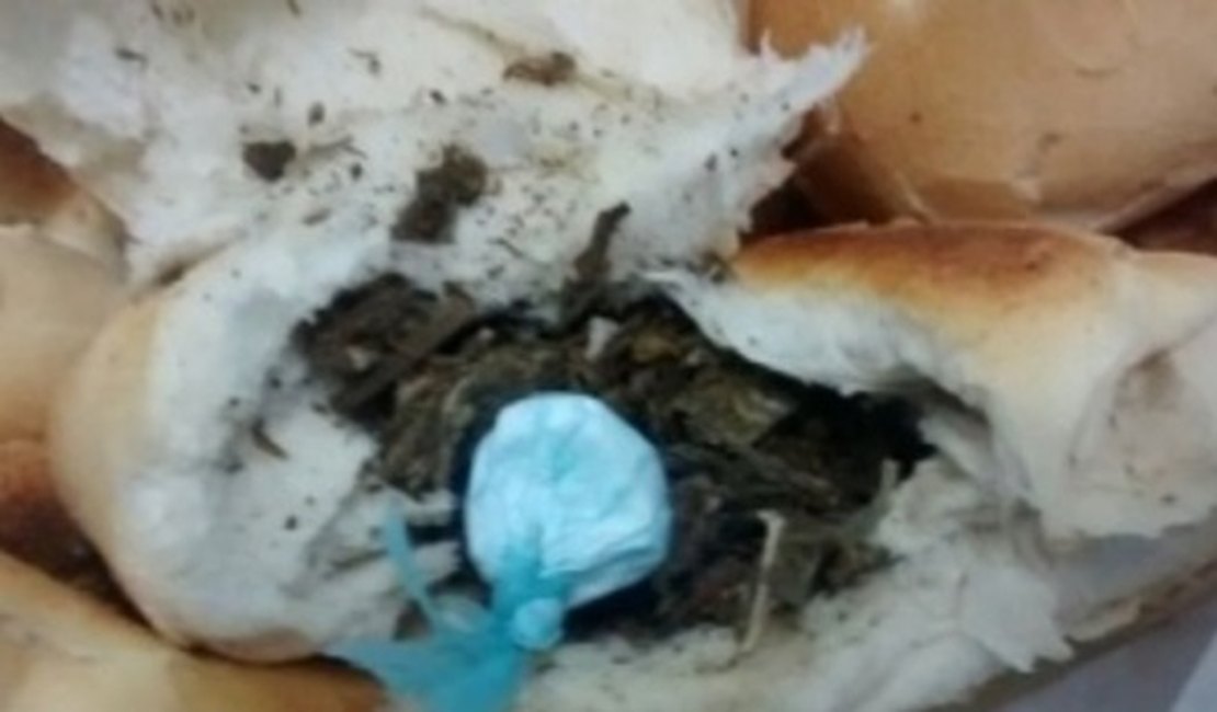 Jovem é presa ao tentar entregar pão recheado de drogas em delegacia