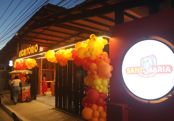 Sandubaria Escritório reabre suas portas na Avenida Ceci Cunha