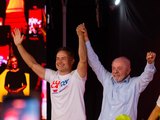 Real Time: Renan Filho supera 51% dos votos válidos e venceria no 1º turno