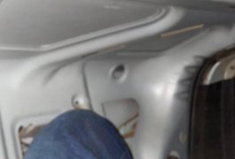 Vítima de sequestro é resgatada dentro de mala de carro em Feliz Deserto