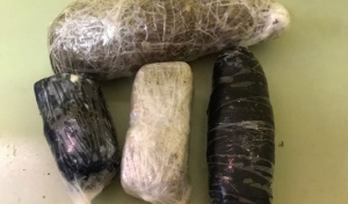 Polícia apreende 6kg de maconha e traficantes conseguem fugir