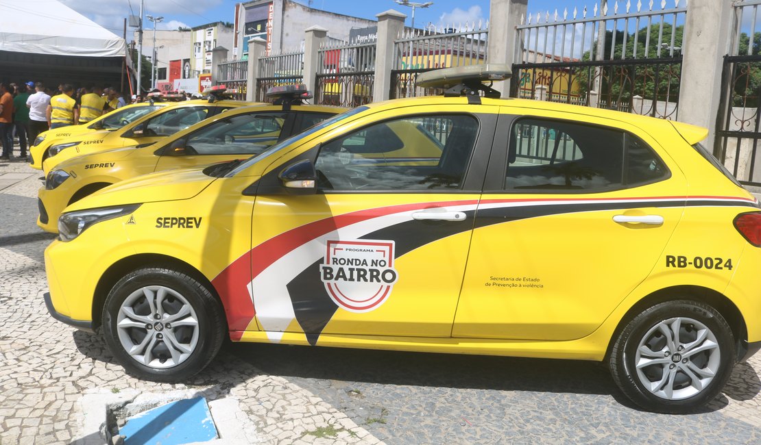 Funcionária de loja no Centro de Arapiraca se engasga e recebe ajuda do Ronda no Bairro