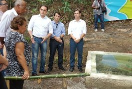 Semarh entrega nascente revitalizada com vazão de 25 mil litros por hora