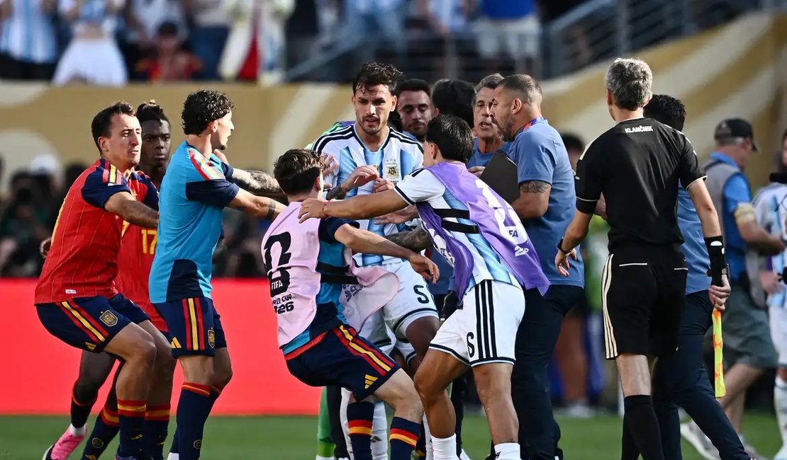 Fifa vai investigar briga entre jogadores após a final da Copa 2026