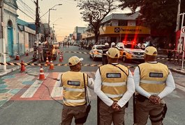 Fiação pega fogo na Avenida Rio Branco e assusta populares no Centro de Arapiraca