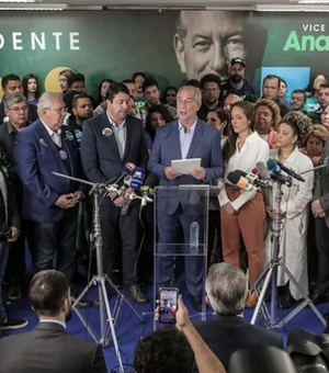 VÍDEO. Ciro Gomes lança manifesto, ataca Lula e Bolsonaro e reforça candidatura à Presidência