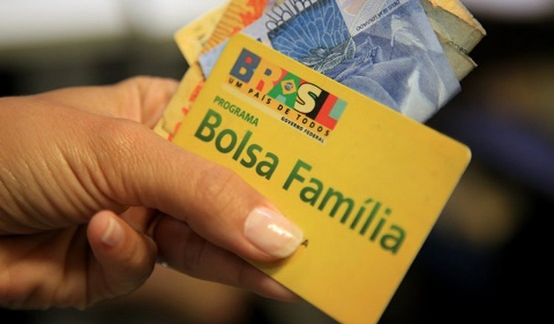 Bolsa Família: 13º começa a ser pago a partir de amanhã