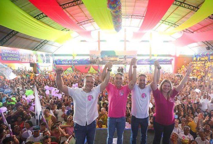 Ao lado de Paulo Dantas e Renan Filho, Rafael Brito oficializa candidatura a prefeito de Maceió