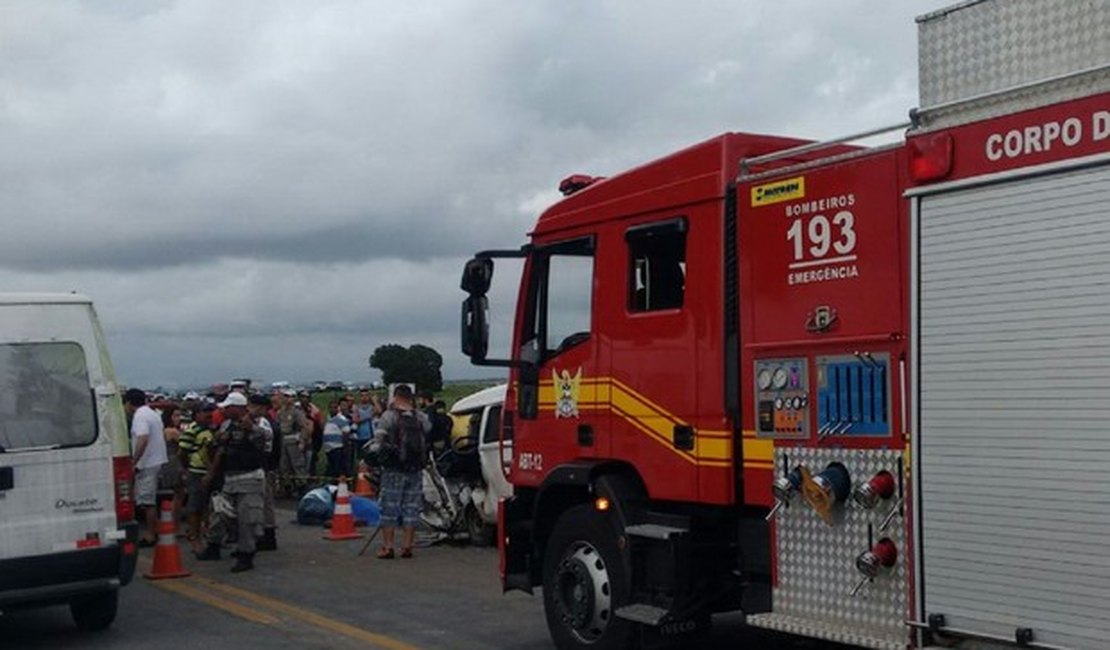 Vítimas de acidente que matou ex-comandante da PM de AL recebem alta do HGE