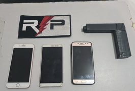 RP do 3º BPM prende indivíduo com simulacro de arma de fogo, aparelhos celulares e moto roubada, em Arapiraca