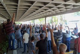 Trabalhadores da Eletrobras e CHESF paralisam atividades por 72 horas