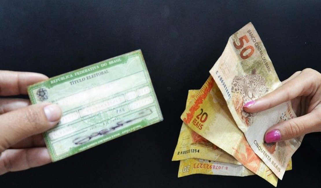 Homem que estava transportando eleitores que venderam o voto é preso em Igaci