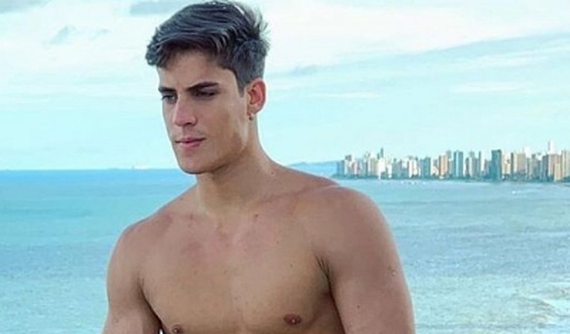 Vídeo. Ex-padrasto de Neymar fala sobre briga e fim de namoro com Nadine