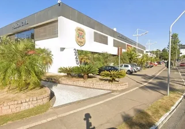 Recém-nascido é encontrado morto dentro de caixa no interior