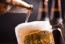 Homem é preso por jogar paralelepípedo na cabeça de primo durante bebedeira em Poço das Trincheiras