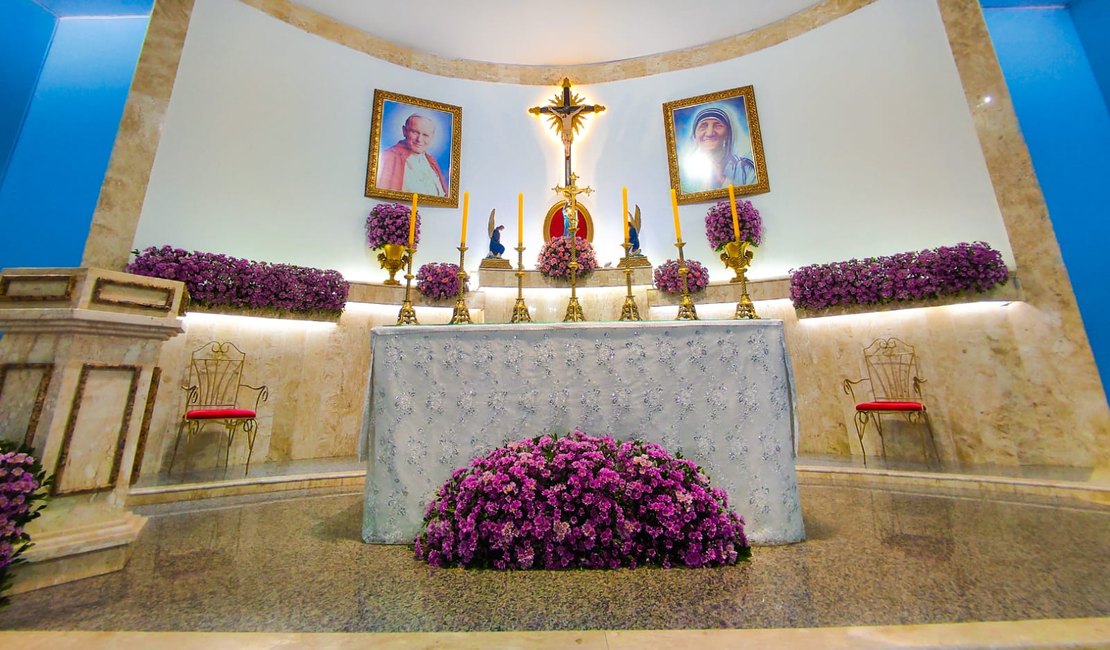 Após 42 anos, Igreja Nossa senhora Rainha da Paz se torna Paróquia, em Arapiraca