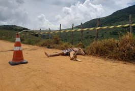 Possível latrocínio: Cadáver de homem é encontrado em estrada vicinal de União dos Palmares