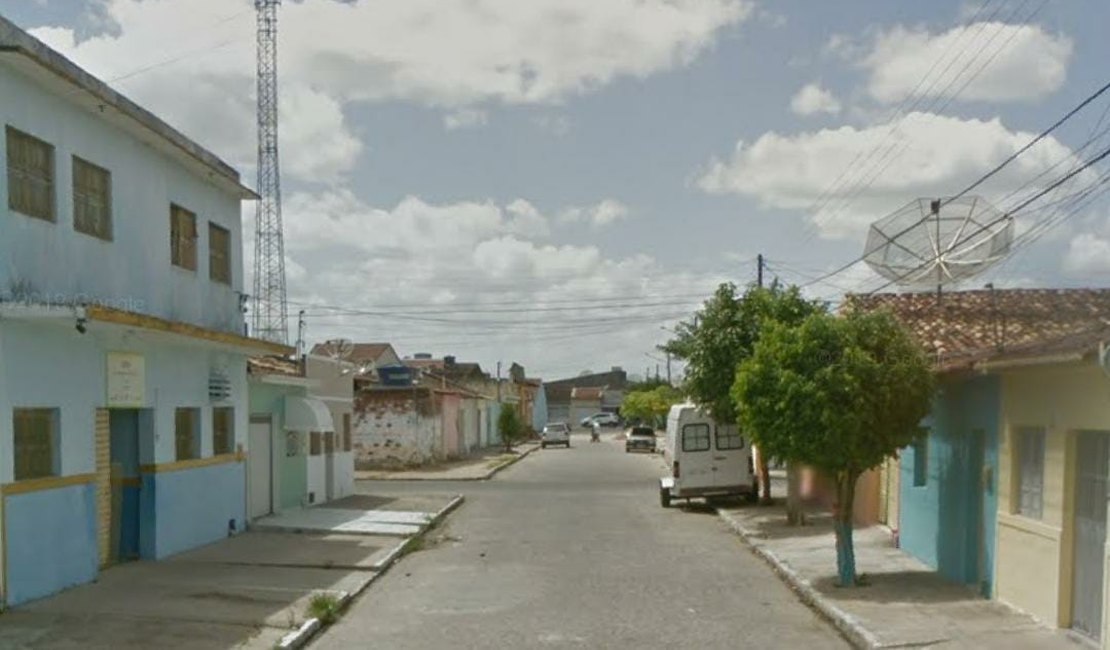 Incêndio atinge cozinha de residência no bairro Brasília