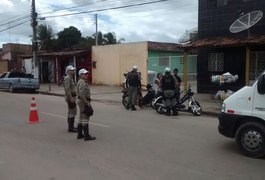 PM recupera moto roubada durante blitz em Arapiraca