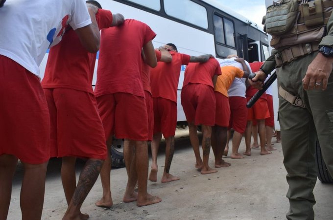 Operação transfere 623 detentos e reorganiza unidades prisionais da capital