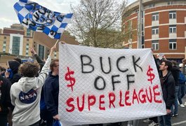 Após debandada de clubes ingleses, Superliga Europeia é suspensa, diz jornal