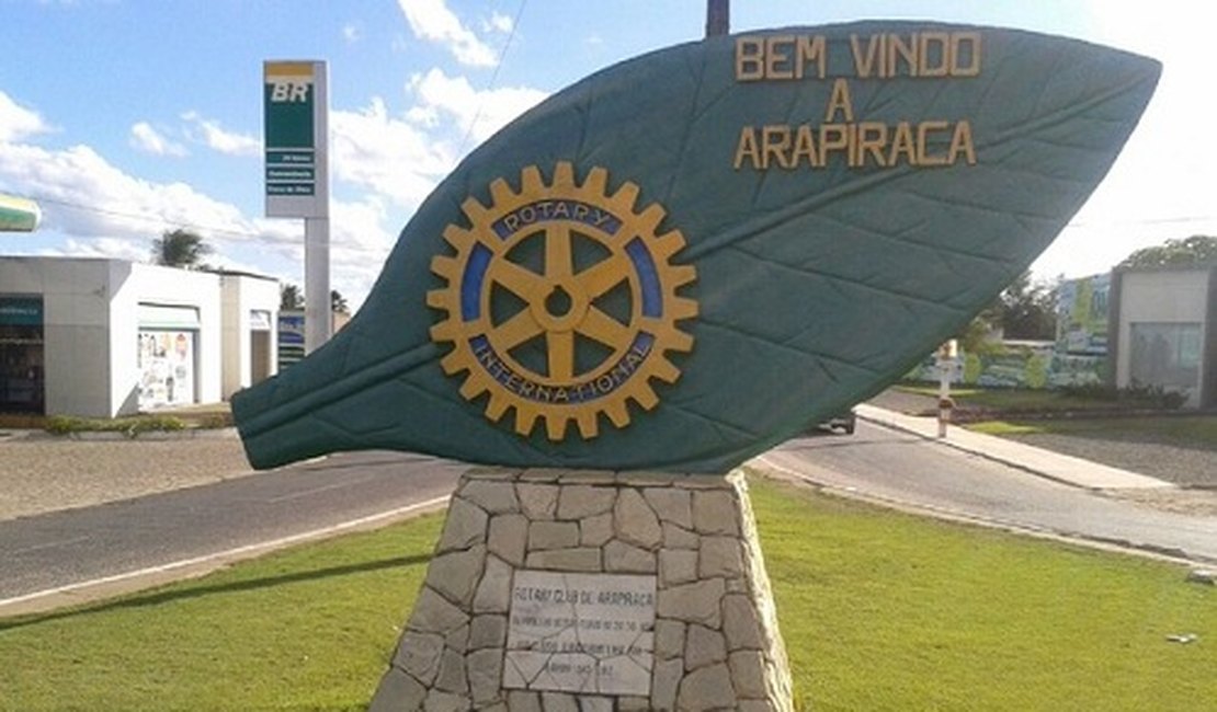 Banco deve indenizar cliente arapiraquense por cobrança indevida