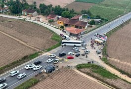 Veja registros aéreos impressionantes do acidente envolvendo veículos e ciclista em Limoeiro de Anadia