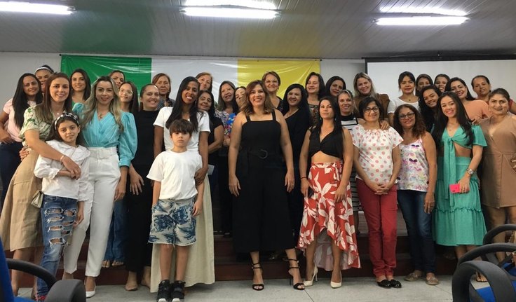 Evento reúne mulheres que debatem sobre o poder feminino de transformar o mundo