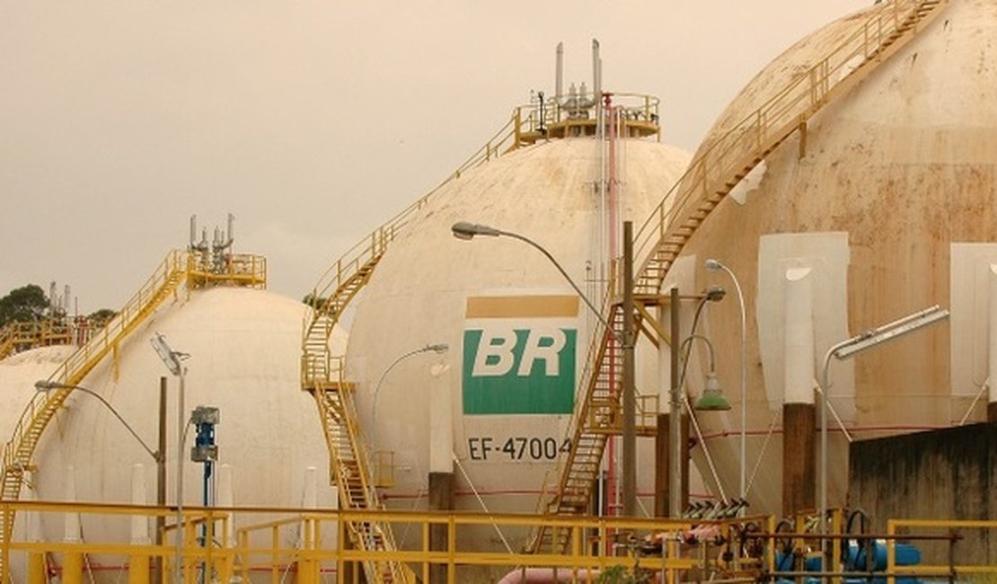 Petrobras comunica descoberta de óleo e gás na Bacia Sergipe-Alagoas
