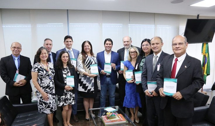 Ministério do Esporte e UFAL lançam guia inédito de atividade física para pessoas com autismo