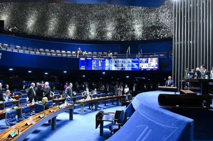 CCJ do Senado aprova voto impresso na reforma eleitoral