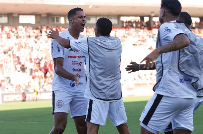 ASA goleia o CRB no clássico e assume a liderança do Campeonato Alagoano 2026