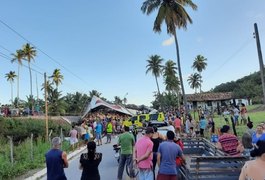 Após sobreviver em tombamento de carreta, motorista morre eletrocutado ao retornar para o local do acidente em Jequiá