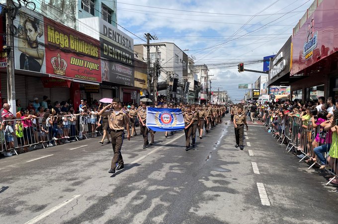 202 anos da Independência: 7 de Setembro é celebrado com desfile cívico militar em Arapiraca