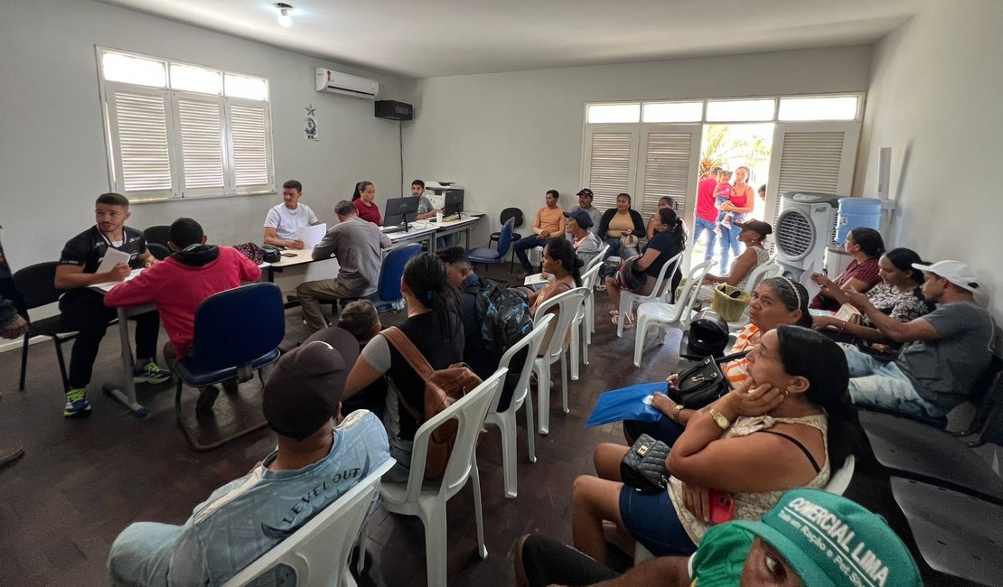 Garantia Safra: Prefeitura de Traipu inicia entrega dos boletos para agricultores familiares do município