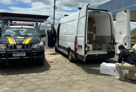 PRF apreende mais de uma tonelada de frutos do mar sem nota fiscal em São Sebastião