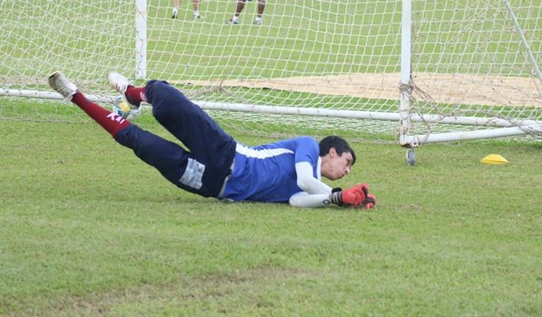 Goleiro André Luiz é a nova contratação do ASA