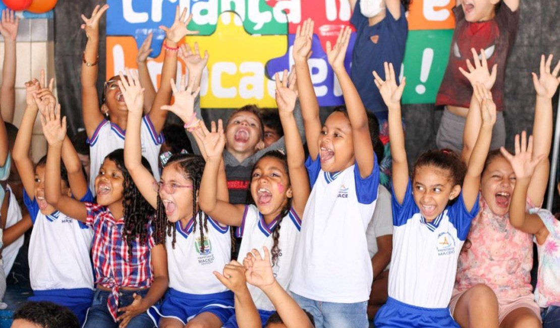 Projetos educacionais transformam vidas, revelam talentos e abrem novos caminhos para mais de 54 mil alunos em Maceió