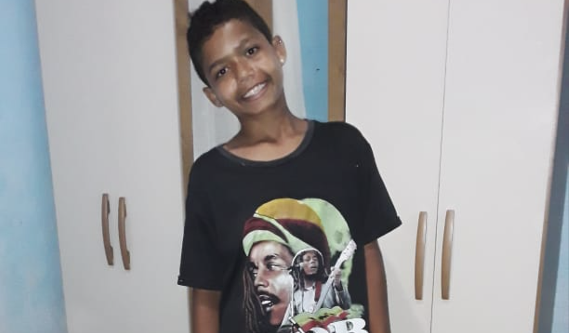 Família pede ajuda para localizar adolescente arapiraquense desaparecido há 2 dias