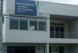 Avó é acusada de vender cinco netos por R$ 100 cada em Jequié, BA
