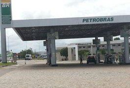 Posto de combustíveis é assaltado na AL-220 em Arapiraca