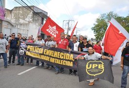 Trabalhadores dizem não às reformas na greve geral: 'Nenhum direito a menos'